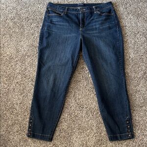 Bandolino Lisbeth crop capri jeans size 16 Blue Denim Cotton Stretch Clean